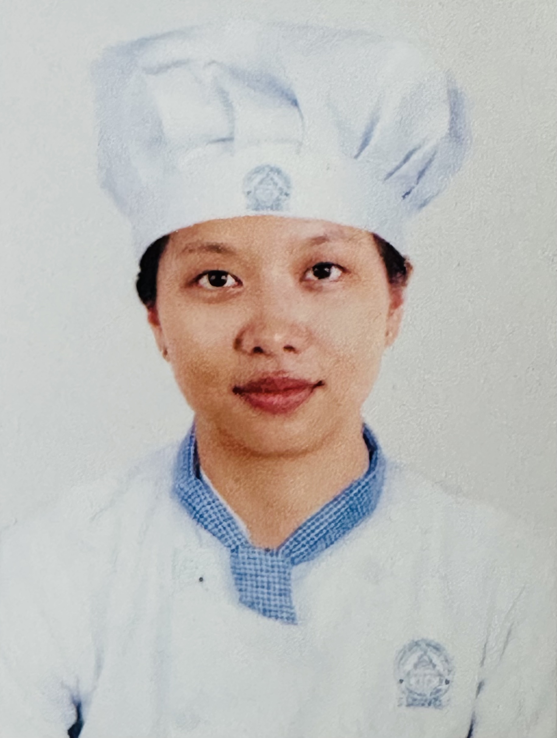 Ms. Ziyi Deng